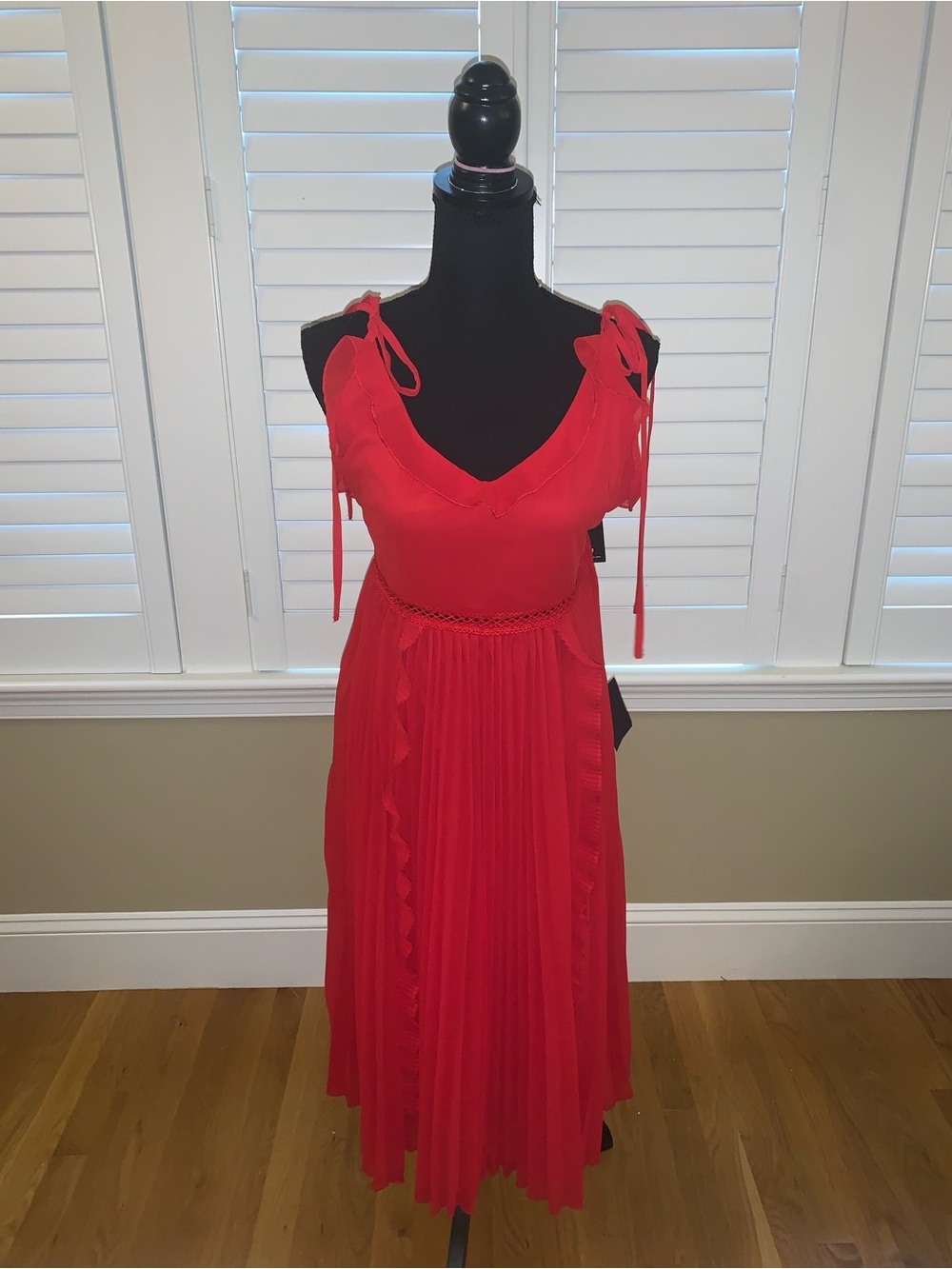 Lulu's Red Tie-Shoulder Pleated Midi Dress